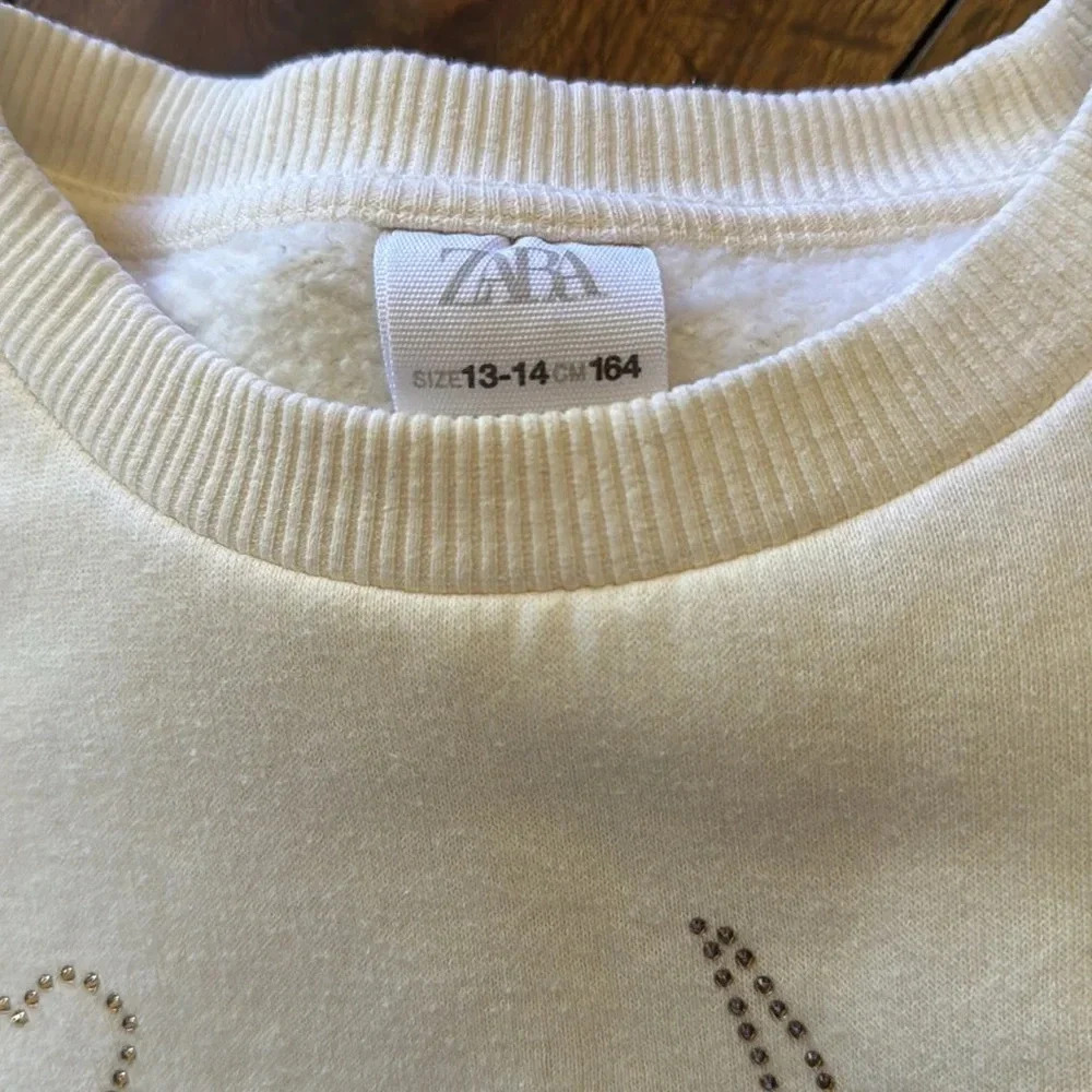 Zara Holidays Sweater - Picture 2 of 4